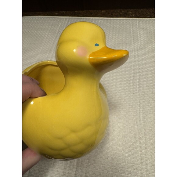 Wowser Ceramic Yellow Duckie Planter Vase 6 Inches - Picture 1 of 9